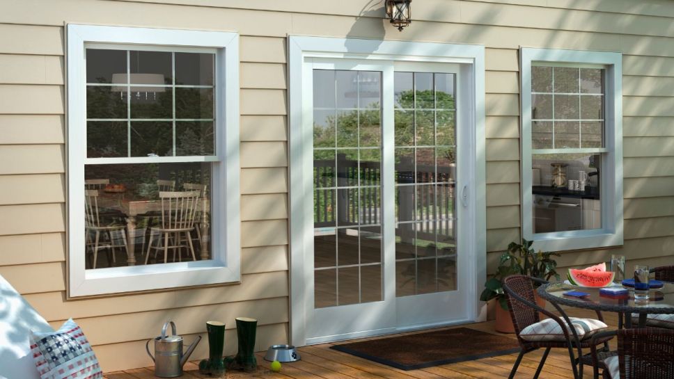Sliding vs Casement Windows: Which Works Best for Your Home Layout?